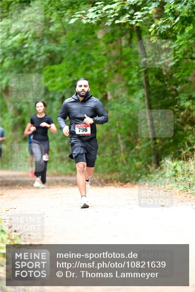 11.10.2026 - Bramfelder Halbmarathon 2026 Dr. Thomas Lammeyer http://msf.ph/oto/10821639 11.10.2026 10:28:54 Laufen 796 meine-sportfotos.de