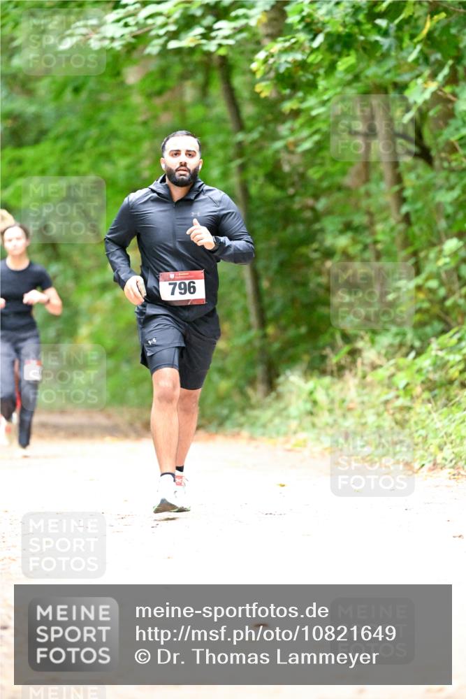11.10.2026 - Bramfelder Halbmarathon 2026 Dr. Thomas Lammeyer http://msf.ph/oto/10821649 11.10.2026 10:28:55 Laufen 796 meine-sportfotos.de