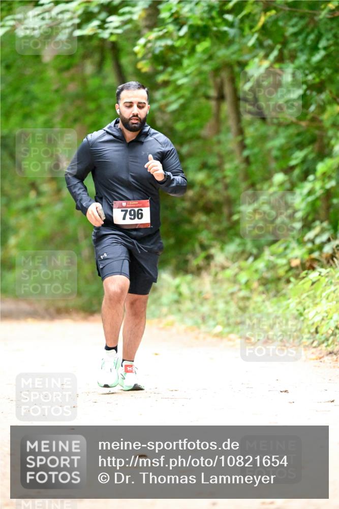 11.10.2026 - Bramfelder Halbmarathon 2026 Dr. Thomas Lammeyer http://msf.ph/oto/10821654 11.10.2026 10:28:56 Laufen 35, 796 meine-sportfotos.de