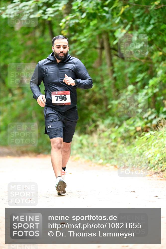 11.10.2026 - Bramfelder Halbmarathon 2026 Dr. Thomas Lammeyer http://msf.ph/oto/10821655 11.10.2026 10:28:56 Laufen 796 meine-sportfotos.de
