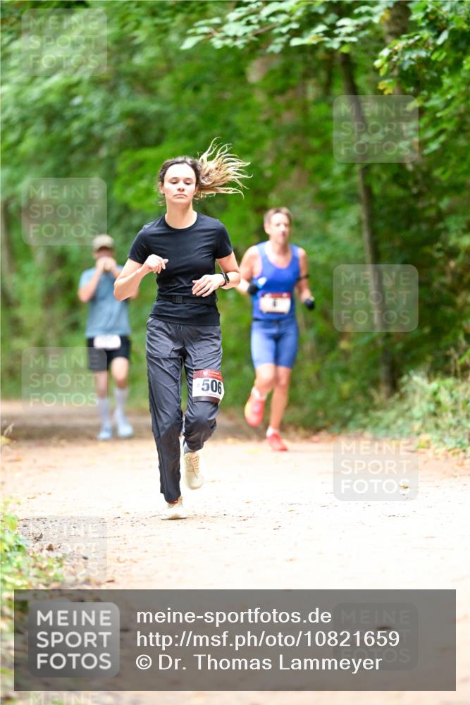 11.10.2026 - Bramfelder Halbmarathon 2026 Dr. Thomas Lammeyer http://msf.ph/oto/10821659 11.10.2026 10:28:58 Laufen 506 meine-sportfotos.de
