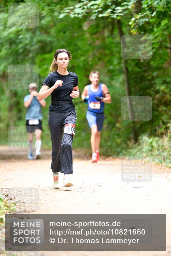 11.10.2026 - Bramfelder Halbmarathon 2026 Dr. Thomas Lammeyer http://msf.ph/oto/10821660 11.10.2026 10:28:58 Laufen 506 meine-sportfotos.de