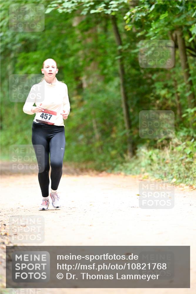 11.10.2026 - Bramfelder Halbmarathon 2026 Dr. Thomas Lammeyer http://msf.ph/oto/10821768 11.10.2026 10:29:40 Laufen 457 meine-sportfotos.de