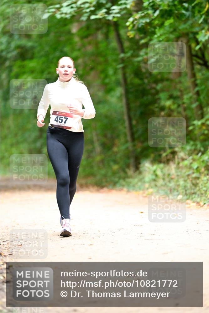 11.10.2026 - Bramfelder Halbmarathon 2026 Dr. Thomas Lammeyer http://msf.ph/oto/10821772 11.10.2026 10:29:40 Laufen 457 meine-sportfotos.de