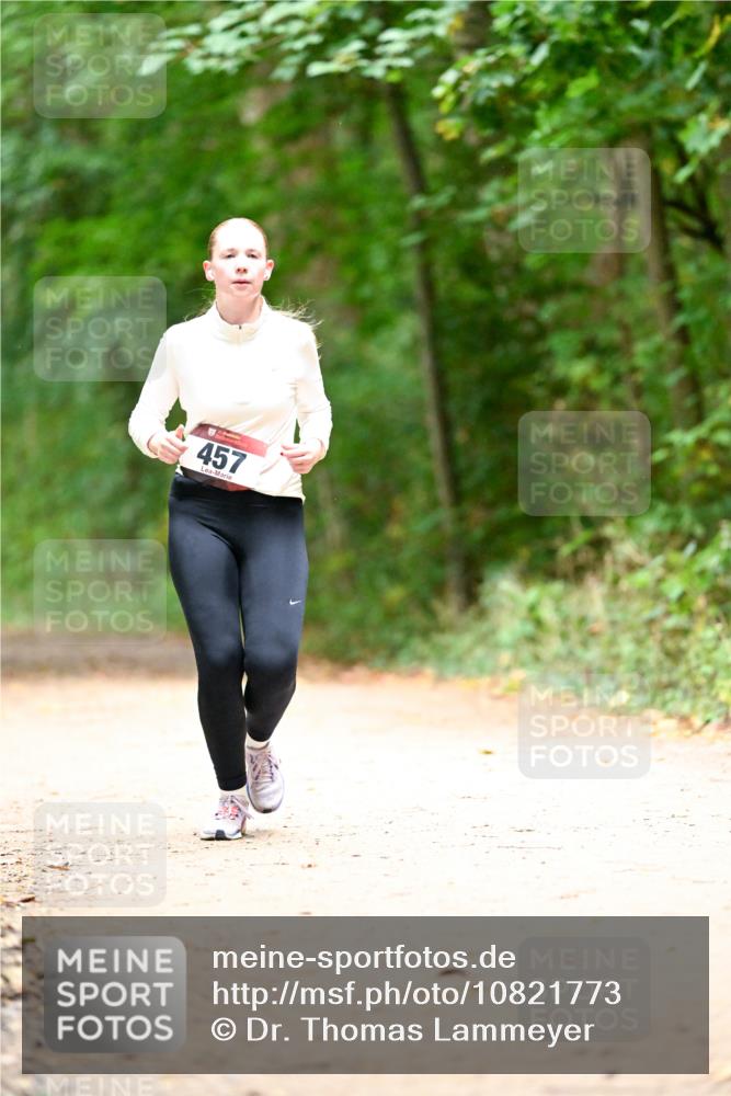 11.10.2026 - Bramfelder Halbmarathon 2026 Dr. Thomas Lammeyer http://msf.ph/oto/10821773 11.10.2026 10:29:40 Laufen 457 meine-sportfotos.de