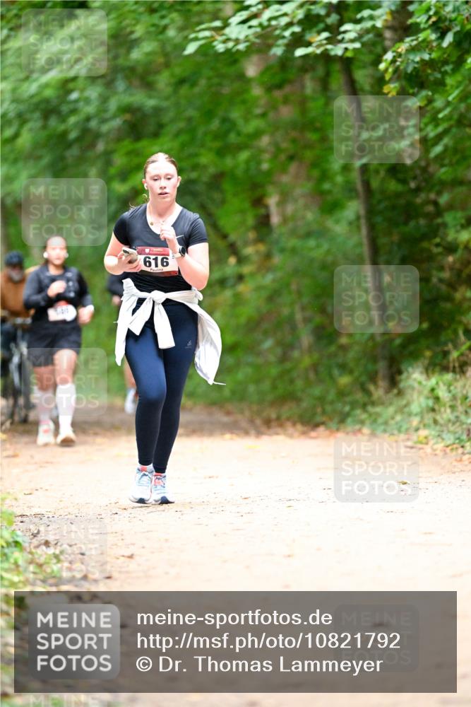 11.10.2026 - Bramfelder Halbmarathon 2026 Dr. Thomas Lammeyer http://msf.ph/oto/10821792 11.10.2026 10:29:57 Laufen 616 meine-sportfotos.de
