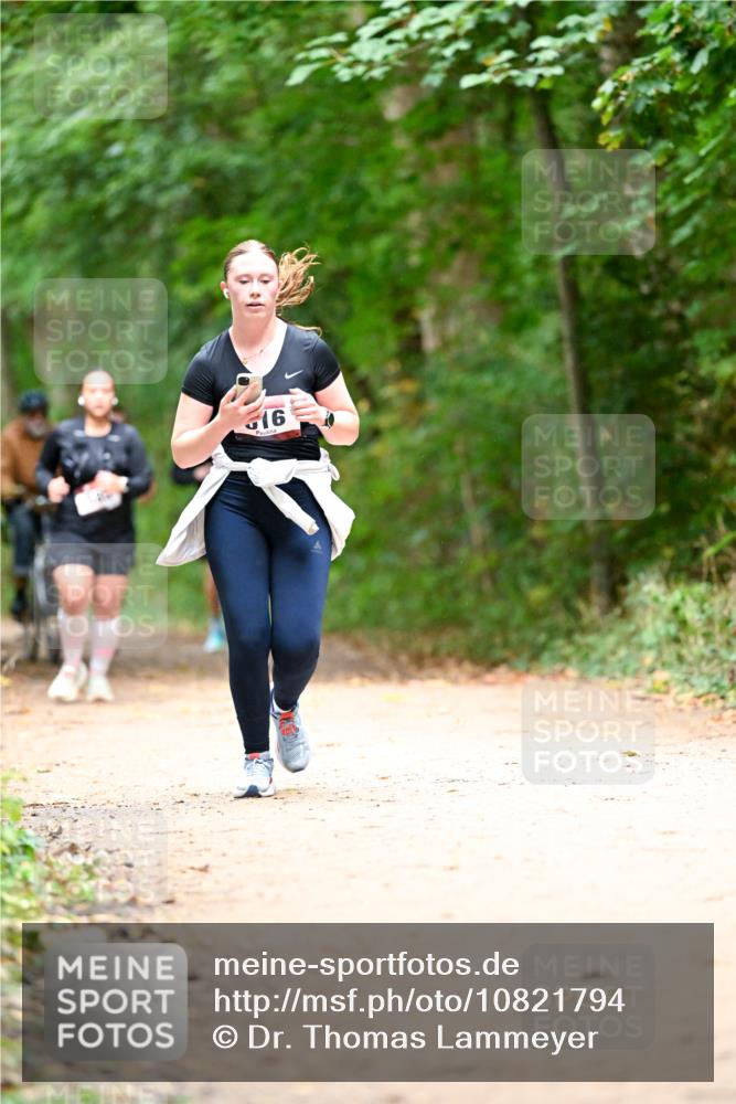 11.10.2026 - Bramfelder Halbmarathon 2026 Dr. Thomas Lammeyer http://msf.ph/oto/10821794 11.10.2026 10:29:57 Laufen 16 meine-sportfotos.de