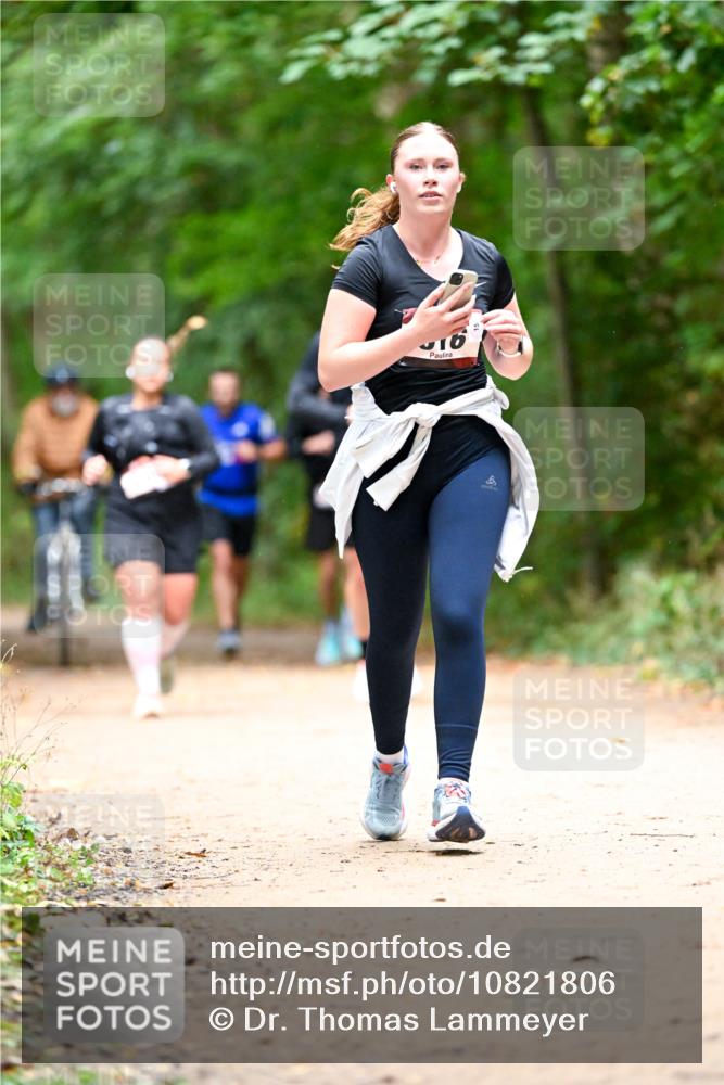 11.10.2026 - Bramfelder Halbmarathon 2026 Dr. Thomas Lammeyer http://msf.ph/oto/10821806 11.10.2026 10:29:59 Laufen  meine-sportfotos.de