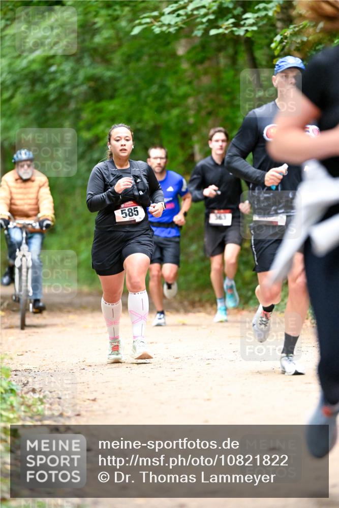 11.10.2026 - Bramfelder Halbmarathon 2026 Dr. Thomas Lammeyer http://msf.ph/oto/10821822 11.10.2026 10:30:01 Laufen 585, 15 meine-sportfotos.de