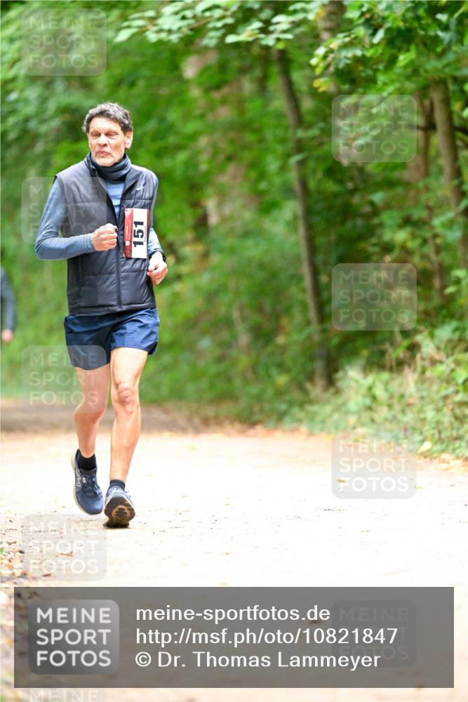 11.10.2026 - Bramfelder Halbmarathon 2026 Dr. Thomas Lammeyer http://msf.ph/oto/10821847 11.10.2026 10:30:11 Laufen 151 meine-sportfotos.de