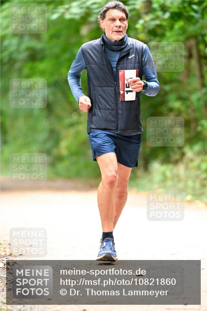 11.10.2026 - Bramfelder Halbmarathon 2026 Dr. Thomas Lammeyer http://msf.ph/oto/10821860 11.10.2026 10:30:12 Laufen  meine-sportfotos.de