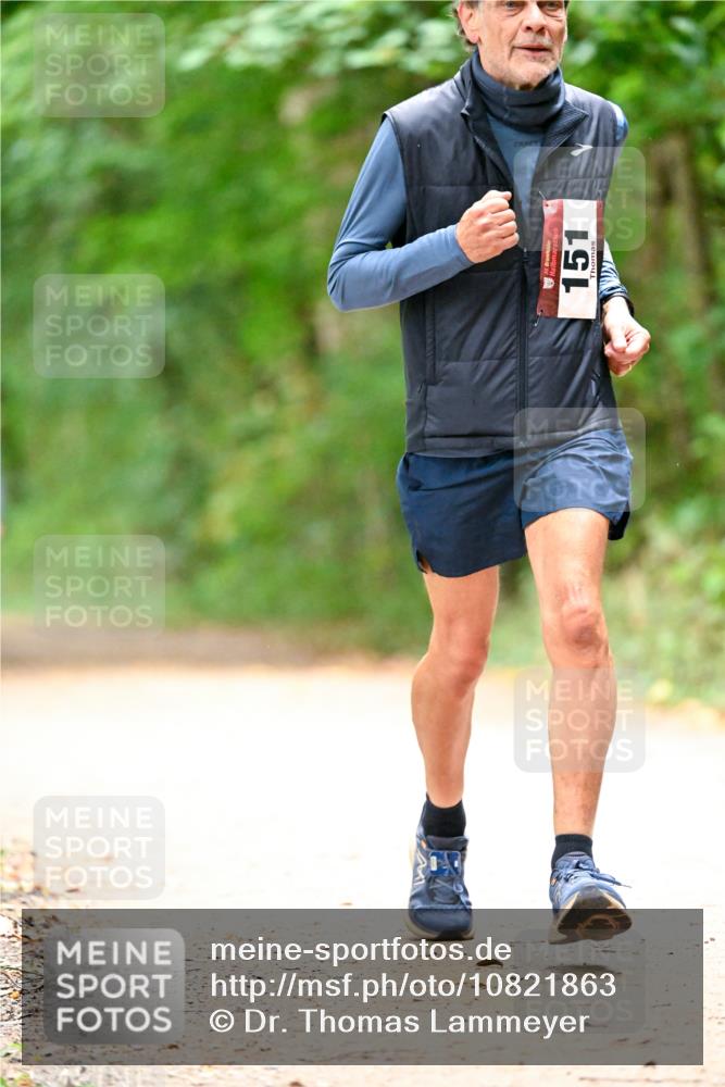 11.10.2026 - Bramfelder Halbmarathon 2026 Dr. Thomas Lammeyer http://msf.ph/oto/10821863 11.10.2026 10:30:13 Laufen 35, 151 meine-sportfotos.de