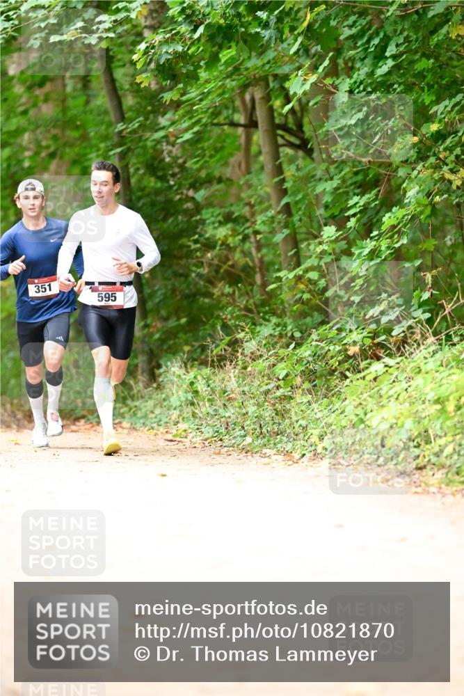 11.10.2026 - Bramfelder Halbmarathon 2026 Dr. Thomas Lammeyer http://msf.ph/oto/10821870 11.10.2026 10:30:22 Laufen 351, 595 meine-sportfotos.de