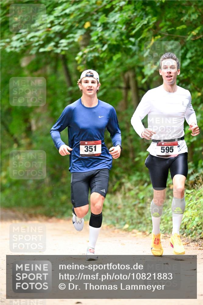 11.10.2026 - Bramfelder Halbmarathon 2026 Dr. Thomas Lammeyer http://msf.ph/oto/10821883 11.10.2026 10:30:24 Laufen 0, 351, 595 meine-sportfotos.de