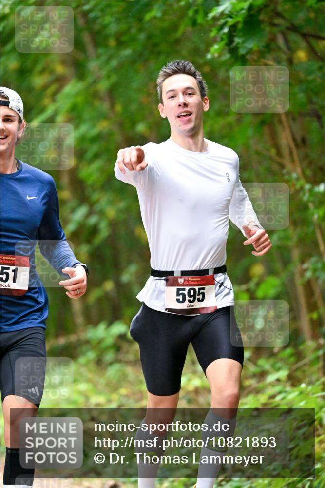 11.10.2026 - Bramfelder Halbmarathon 2026 Dr. Thomas Lammeyer http://msf.ph/oto/10821893 11.10.2026 10:30:25 Laufen 35, 51, 35, 595 meine-sportfotos.de