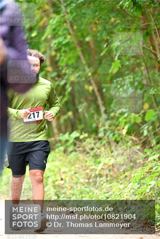 11.10.2026 - Bramfelder Halbmarathon 2026 Dr. Thomas Lammeyer http://msf.ph/oto/10821904 11.10.2026 10:30:39 Laufen 217 meine-sportfotos.de