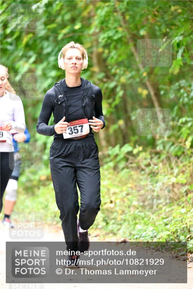 11.10.2026 - Bramfelder Halbmarathon 2026 Dr. Thomas Lammeyer http://msf.ph/oto/10821929 11.10.2026 10:30:46 Laufen 9, 357 meine-sportfotos.de