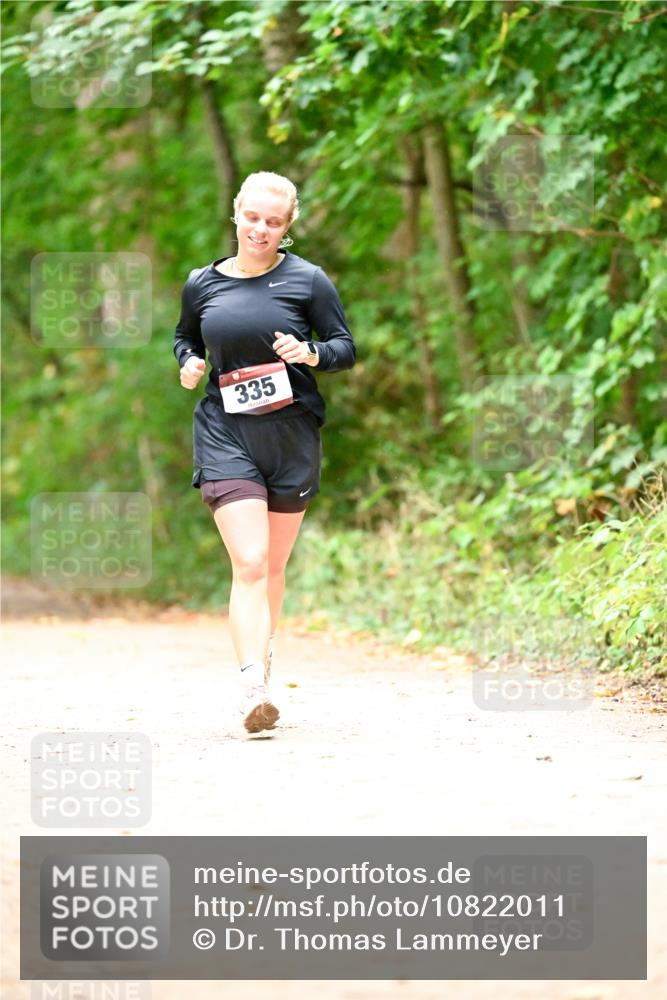 11.10.2026 - Bramfelder Halbmarathon 2026 Dr. Thomas Lammeyer http://msf.ph/oto/10822011 11.10.2026 10:31:08 Laufen 335 meine-sportfotos.de