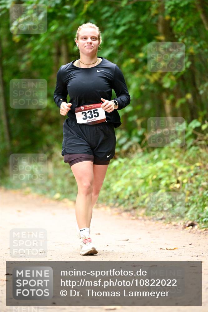11.10.2026 - Bramfelder Halbmarathon 2026 Dr. Thomas Lammeyer http://msf.ph/oto/10822022 11.10.2026 10:31:10 Laufen 335 meine-sportfotos.de