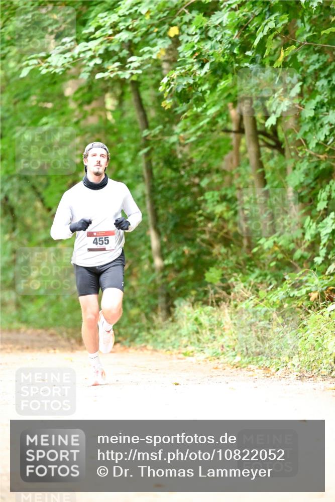 11.10.2026 - Bramfelder Halbmarathon 2026 Dr. Thomas Lammeyer http://msf.ph/oto/10822052 11.10.2026 10:31:35 Laufen 455 meine-sportfotos.de