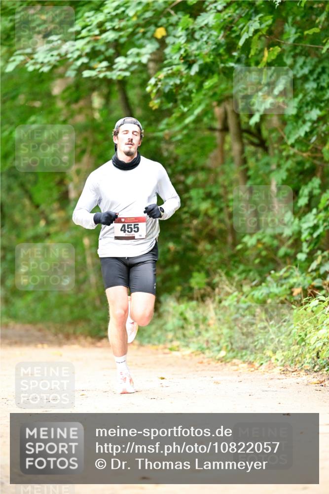 11.10.2026 - Bramfelder Halbmarathon 2026 Dr. Thomas Lammeyer http://msf.ph/oto/10822057 11.10.2026 10:31:36 Laufen 455, 16 meine-sportfotos.de