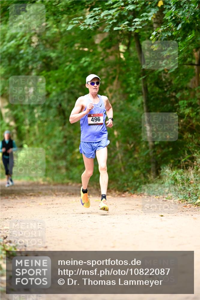11.10.2026 - Bramfelder Halbmarathon 2026 Dr. Thomas Lammeyer http://msf.ph/oto/10822087 11.10.2026 10:31:46 Laufen 496 meine-sportfotos.de