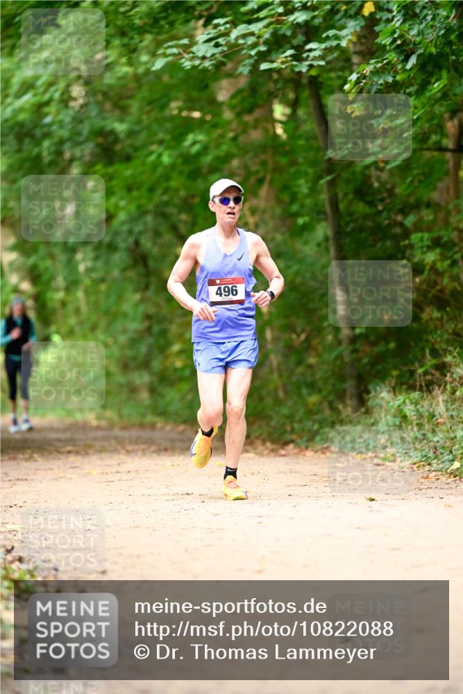 11.10.2026 - Bramfelder Halbmarathon 2026 Dr. Thomas Lammeyer http://msf.ph/oto/10822088 11.10.2026 10:31:46 Laufen 496 meine-sportfotos.de