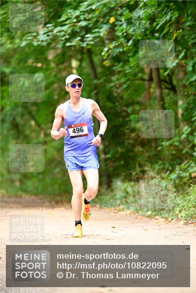 11.10.2026 - Bramfelder Halbmarathon 2026 Dr. Thomas Lammeyer http://msf.ph/oto/10822095 11.10.2026 10:31:47 Laufen 496 meine-sportfotos.de