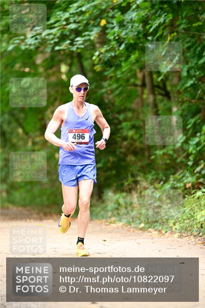 11.10.2026 - Bramfelder Halbmarathon 2026 Dr. Thomas Lammeyer http://msf.ph/oto/10822097 11.10.2026 10:31:47 Laufen 496 meine-sportfotos.de