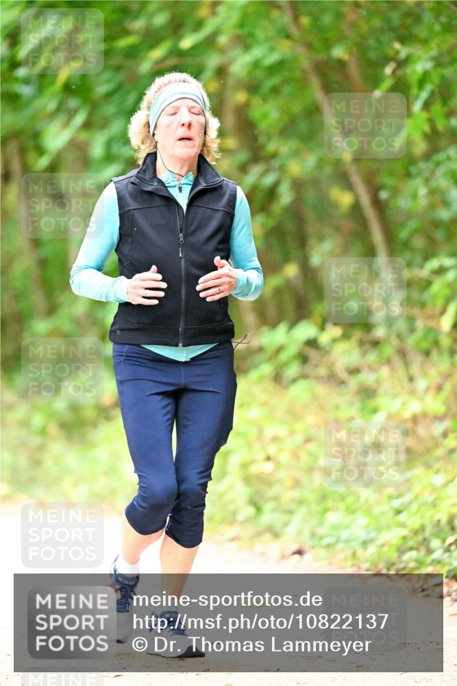 11.10.2026 - Bramfelder Halbmarathon 2026 Dr. Thomas Lammeyer http://msf.ph/oto/10822137 11.10.2026 10:32:01 Laufen  meine-sportfotos.de
