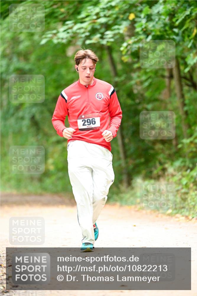 11.10.2026 - Bramfelder Halbmarathon 2026 Dr. Thomas Lammeyer http://msf.ph/oto/10822213 11.10.2026 10:33:23 Laufen 296 meine-sportfotos.de