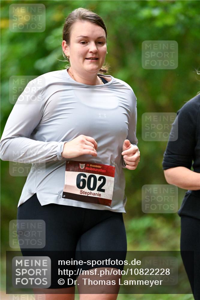 11.10.2026 - Bramfelder Halbmarathon 2026 Dr. Thomas Lammeyer http://msf.ph/oto/10822228 11.10.2026 10:33:41 Laufen 35, 602 meine-sportfotos.de