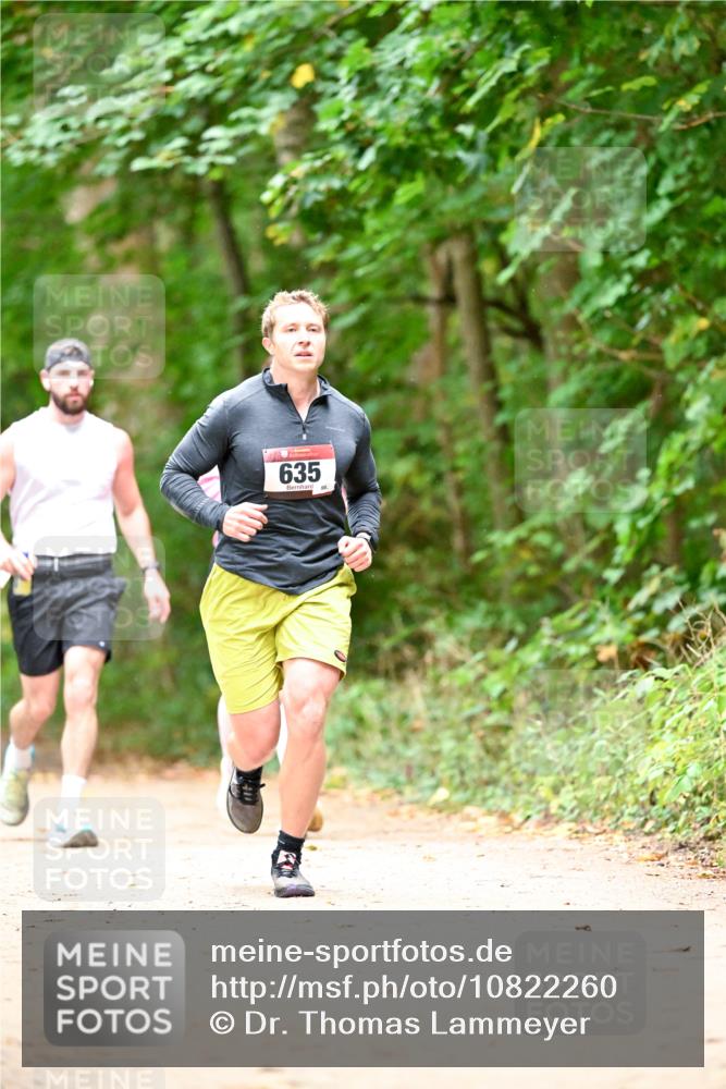 11.10.2026 - Bramfelder Halbmarathon 2026 Dr. Thomas Lammeyer http://msf.ph/oto/10822260 11.10.2026 10:33:51 Laufen 635, 98 meine-sportfotos.de