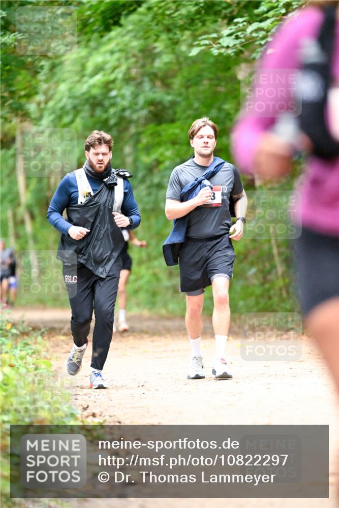 11.10.2026 - Bramfelder Halbmarathon 2026 Dr. Thomas Lammeyer http://msf.ph/oto/10822297 11.10.2026 10:33:57 Laufen 7 meine-sportfotos.de