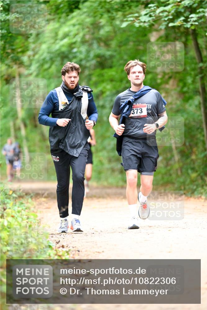 11.10.2026 - Bramfelder Halbmarathon 2026 Dr. Thomas Lammeyer http://msf.ph/oto/10822306 11.10.2026 10:33:58 Laufen 373 meine-sportfotos.de