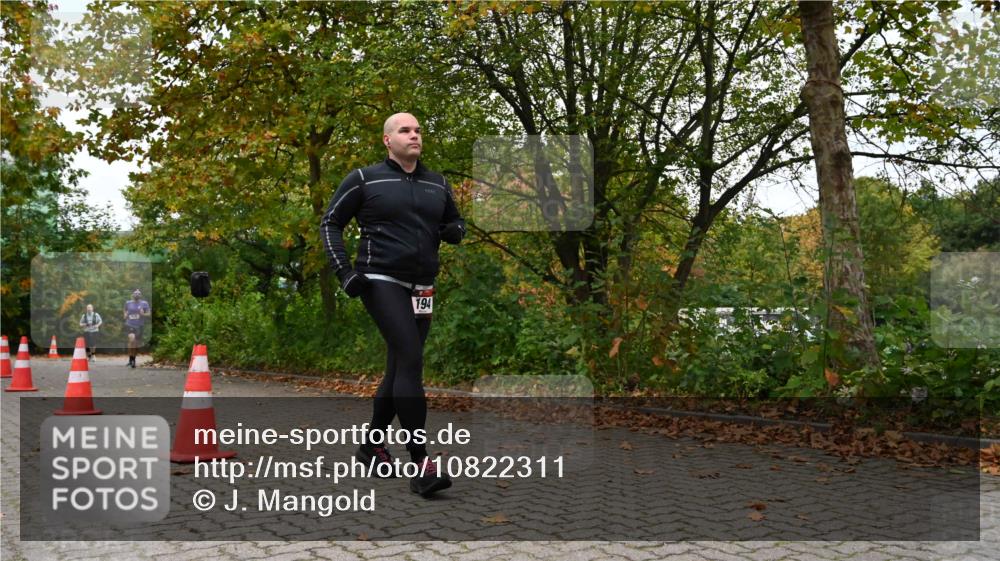 11.10.2026 - Bramfelder Halbmarathon 2026 J. Mangold http://msf.ph/oto/10822311 11.10.2026 10:13:45 Laufen 194, 439 meine-sportfotos.de