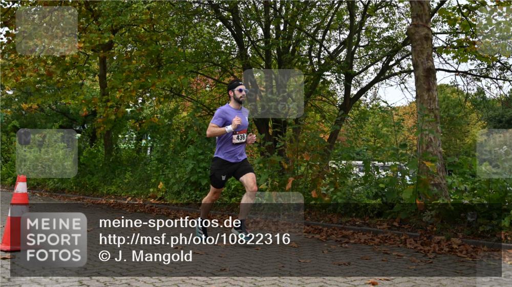 11.10.2026 - Bramfelder Halbmarathon 2026 J. Mangold http://msf.ph/oto/10822316 11.10.2026 10:13:49 Laufen 194, 439 meine-sportfotos.de