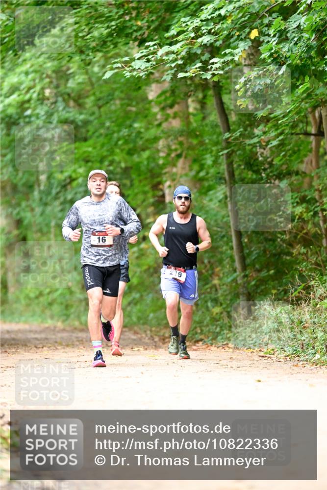11.10.2026 - Bramfelder Halbmarathon 2026 Dr. Thomas Lammeyer http://msf.ph/oto/10822336 11.10.2026 10:34:10 Laufen 16, 19 meine-sportfotos.de