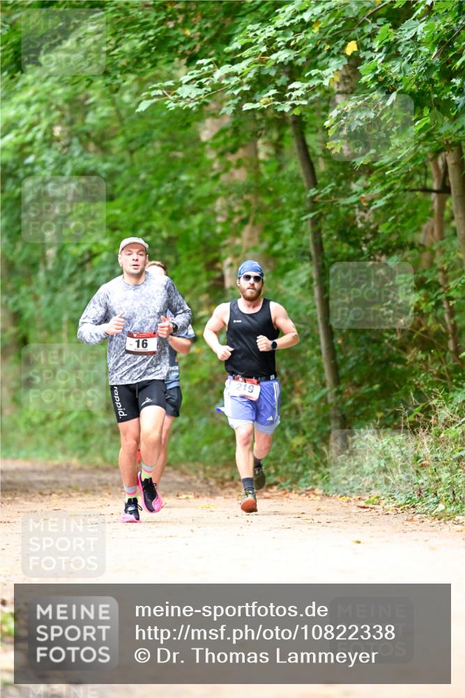 11.10.2026 - Bramfelder Halbmarathon 2026 Dr. Thomas Lammeyer http://msf.ph/oto/10822338 11.10.2026 10:34:10 Laufen  meine-sportfotos.de