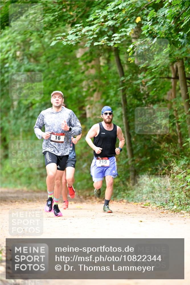 11.10.2026 - Bramfelder Halbmarathon 2026 Dr. Thomas Lammeyer http://msf.ph/oto/10822344 11.10.2026 10:34:10 Laufen 219 meine-sportfotos.de