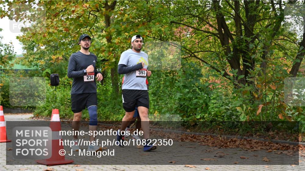 11.10.2026 - Bramfelder Halbmarathon 2026 J. Mangold http://msf.ph/oto/10822350 11.10.2026 10:14:13 Laufen 157, 234, 393, 422 meine-sportfotos.de