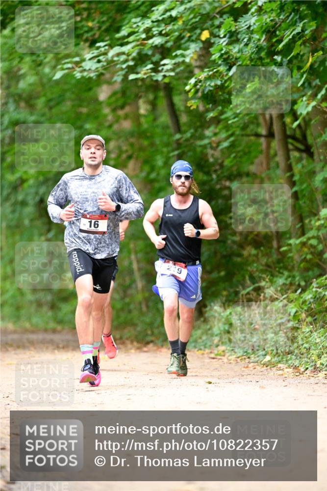 11.10.2026 - Bramfelder Halbmarathon 2026 Dr. Thomas Lammeyer http://msf.ph/oto/10822357 11.10.2026 10:34:11 Laufen 16, 3 meine-sportfotos.de