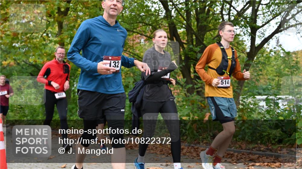 11.10.2026 - Bramfelder Halbmarathon 2026 J. Mangold http://msf.ph/oto/10822372 11.10.2026 10:14:36 Laufen 132, 365, 401, 411, 435, 469, 514 meine-sportfotos.de