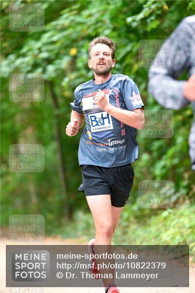 11.10.2026 - Bramfelder Halbmarathon 2026 Dr. Thomas Lammeyer http://msf.ph/oto/10822379 11.10.2026 10:34:15 Laufen  meine-sportfotos.de