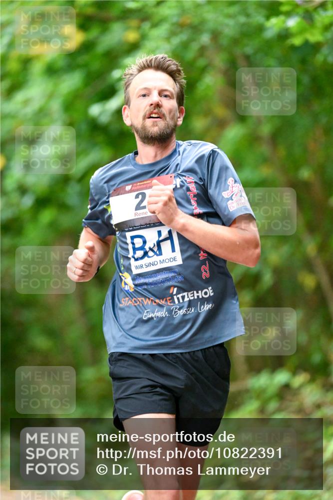 11.10.2026 - Bramfelder Halbmarathon 2026 Dr. Thomas Lammeyer http://msf.ph/oto/10822391 11.10.2026 10:34:16 Laufen 2, 22 meine-sportfotos.de