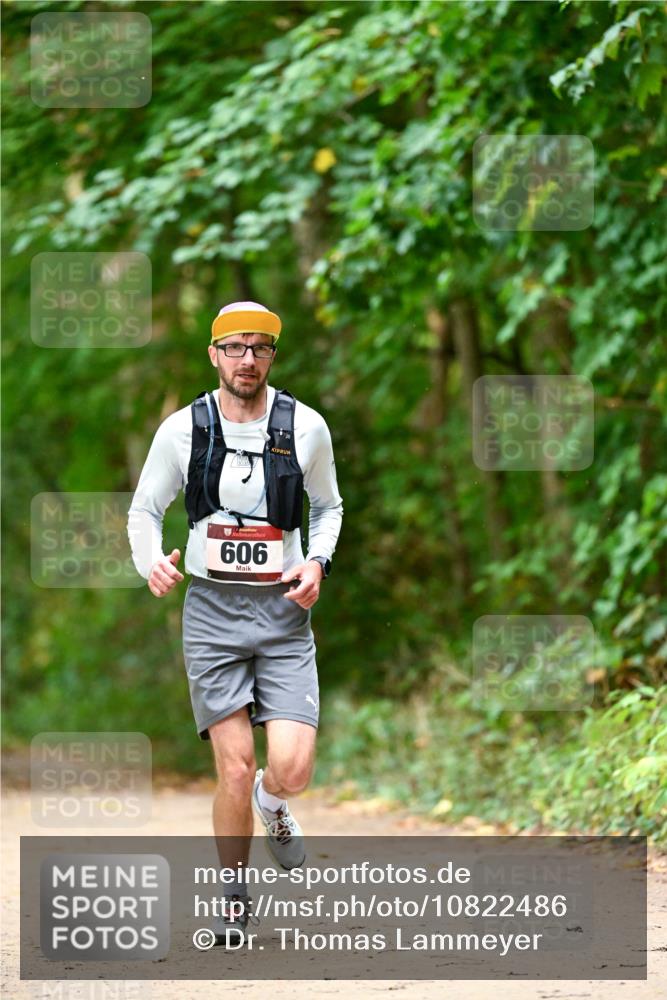 11.10.2026 - Bramfelder Halbmarathon 2026 Dr. Thomas Lammeyer http://msf.ph/oto/10822486 11.10.2026 10:35:01 Laufen 606 meine-sportfotos.de