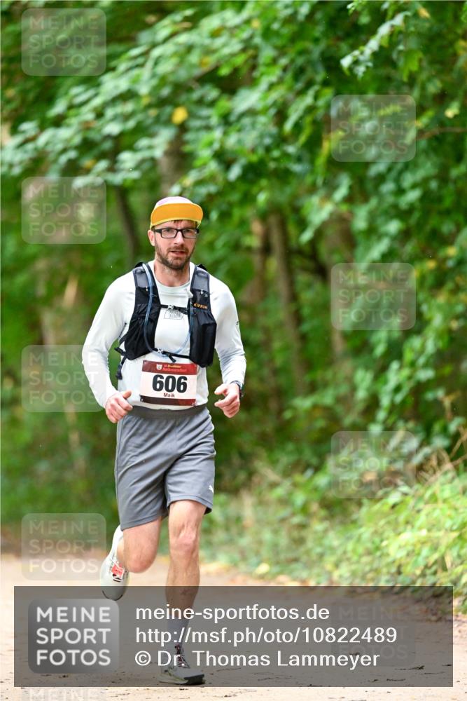 11.10.2026 - Bramfelder Halbmarathon 2026 Dr. Thomas Lammeyer http://msf.ph/oto/10822489 11.10.2026 10:35:01 Laufen 606 meine-sportfotos.de