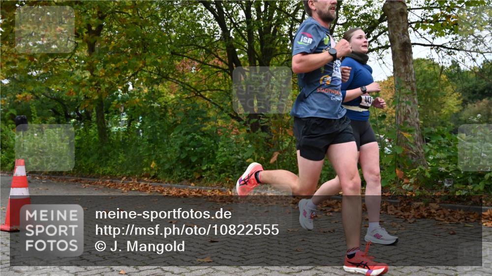 11.10.2026 - Bramfelder Halbmarathon 2026 J. Mangold http://msf.ph/oto/10822555 11.10.2026 10:18:50 Laufen 2, 330, 443 meine-sportfotos.de