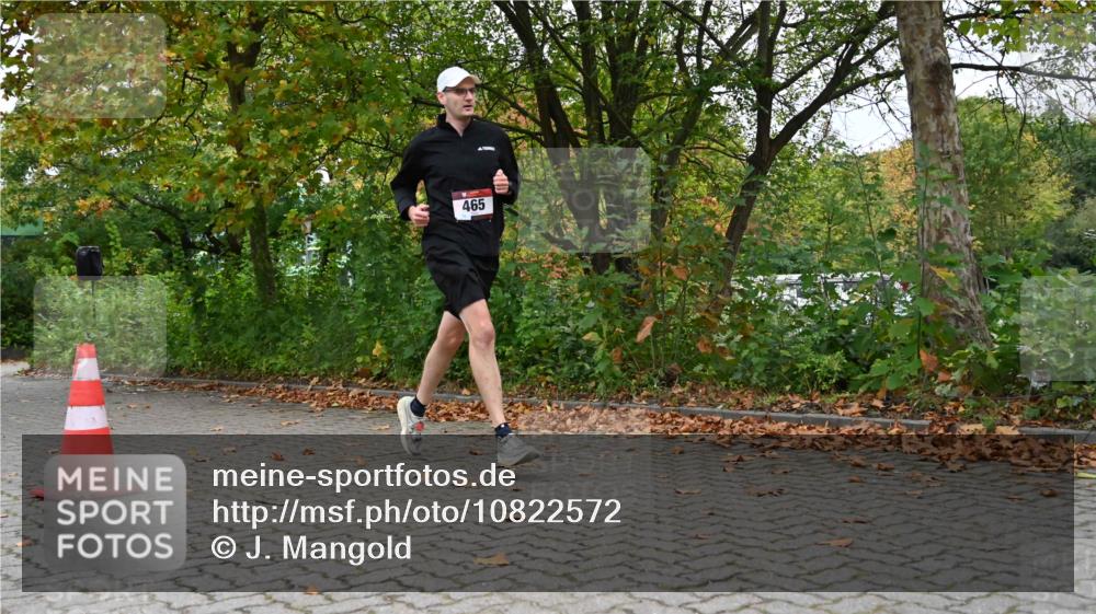 11.10.2026 - Bramfelder Halbmarathon 2026 J. Mangold http://msf.ph/oto/10822572 11.10.2026 10:18:57 Laufen 330, 443, 465 meine-sportfotos.de