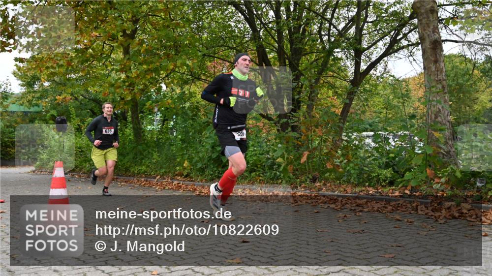 11.10.2026 - Bramfelder Halbmarathon 2026 J. Mangold http://msf.ph/oto/10822609 11.10.2026 10:19:29 Laufen 16, 139, 271, 336, 635 meine-sportfotos.de